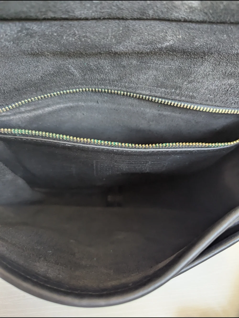 vintage Coach willis Bag (Style No. 9927). First introduced by Coach in 1993,